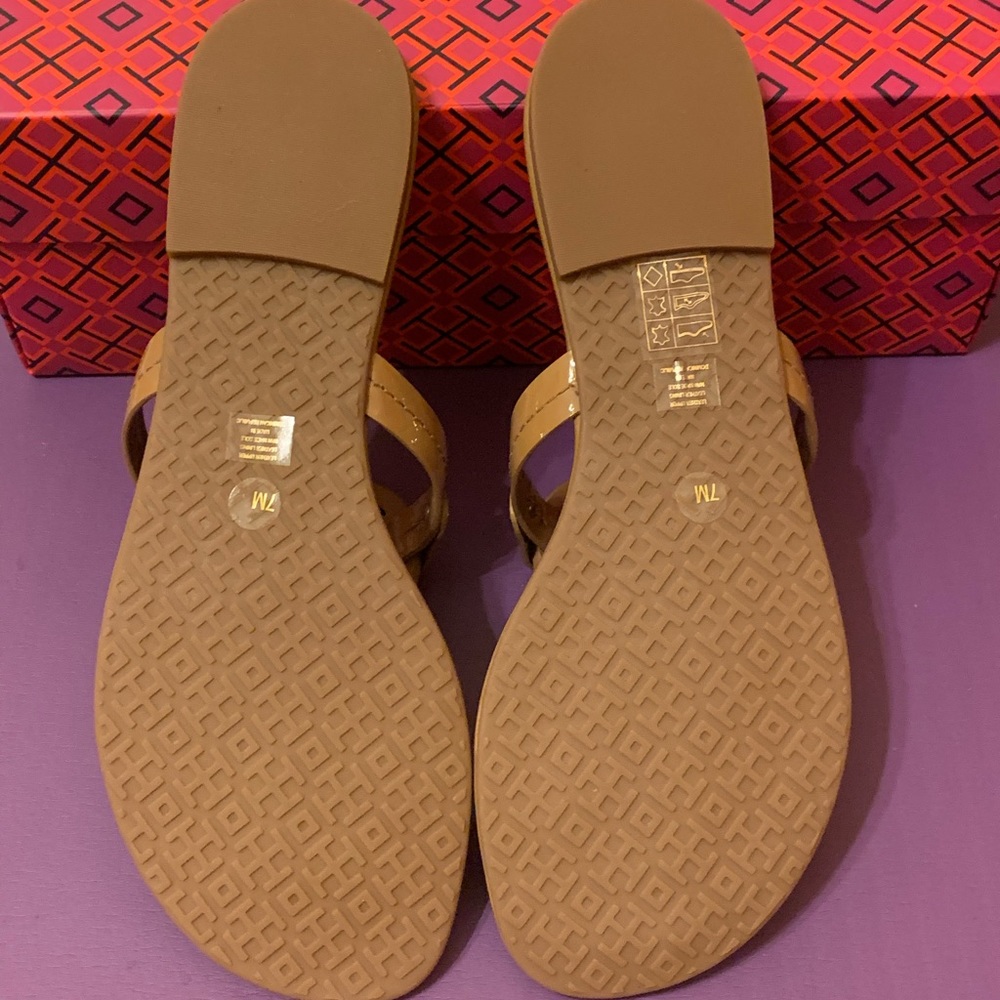 Tory Burch Sand Patent Miller Sandals 7 - Picture 5 of 7